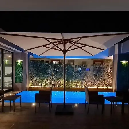 Appartement Luxe A Ain Zaghouan Nord Tunis Exterior photo
