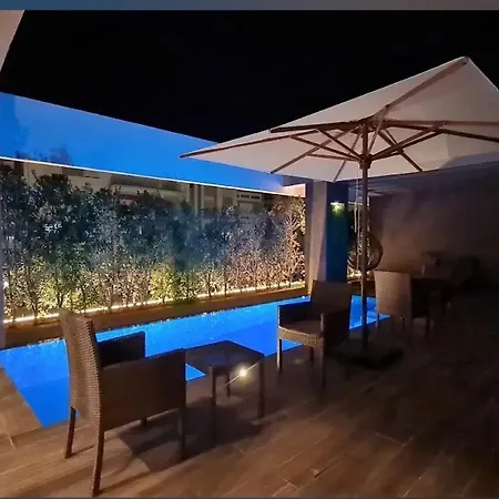 Appartement Luxe A Ain Zaghouan Nord Tunis Exterior photo