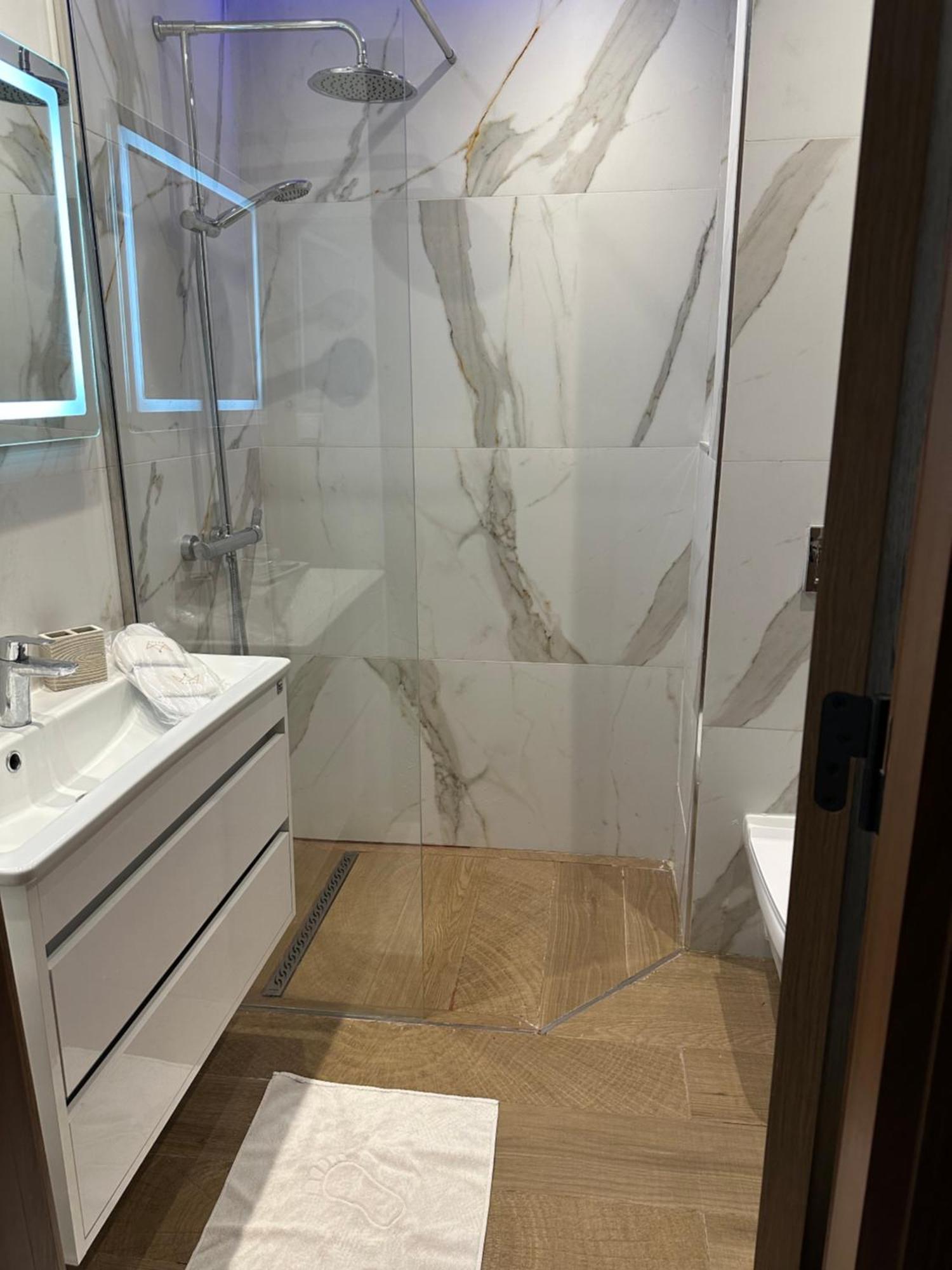 Luxe A Ain Zaghouan Nord Апартаменты Тунис